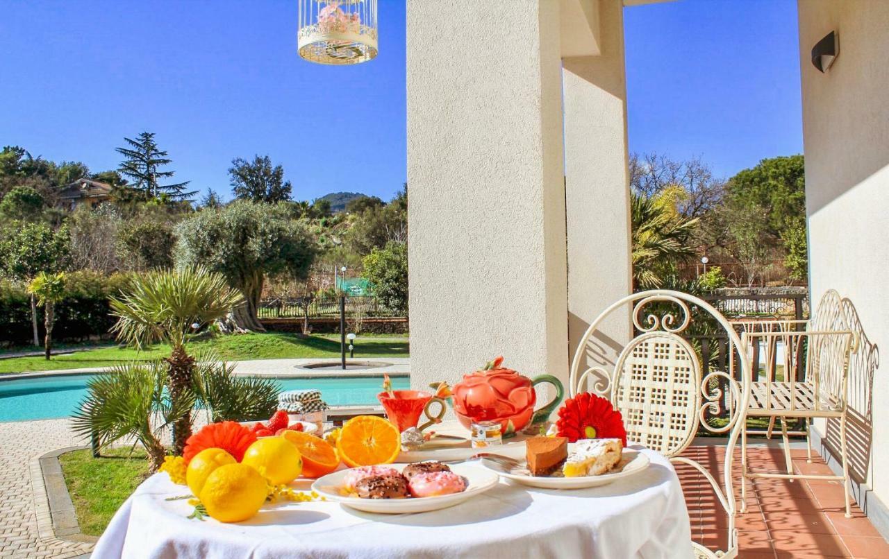 B&B Blanc Maison Etna Relais & Charme Николози Екстериор снимка